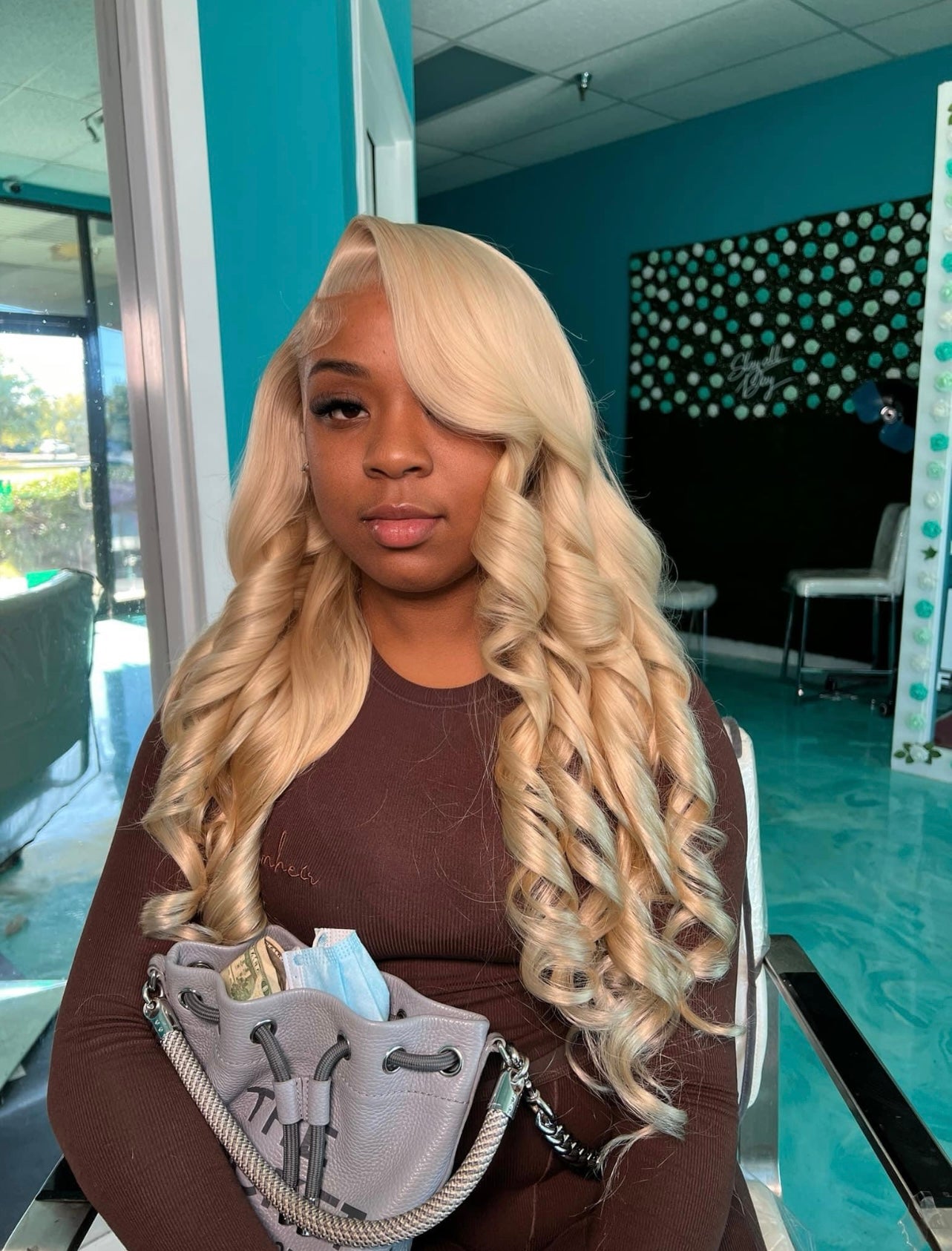 613 Frontal Wigs